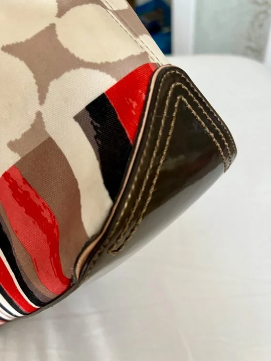 Coach Poppy Watercolor Tote - Picture 9 of 13